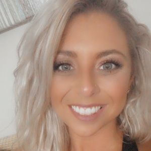 Meet your Posher, Macee